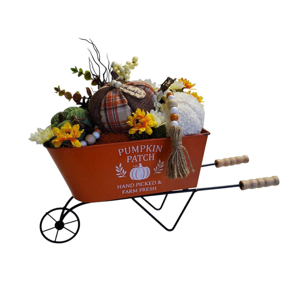 New Decorative Pumpkin Patch Wheelbarrow - Picture 10 of 10